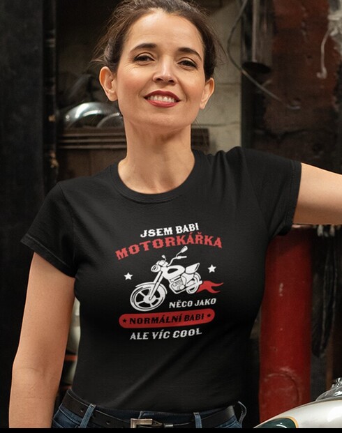 Dámské tričko Jsem babi motorkářka