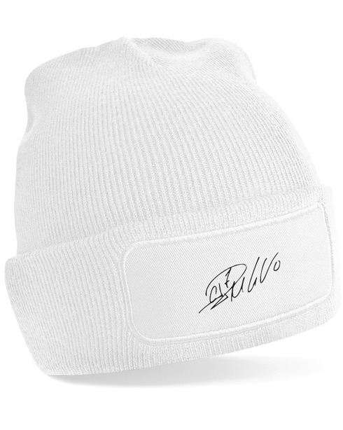 Čepice s obdélníkovou nášivkou a podpisem Ronalda