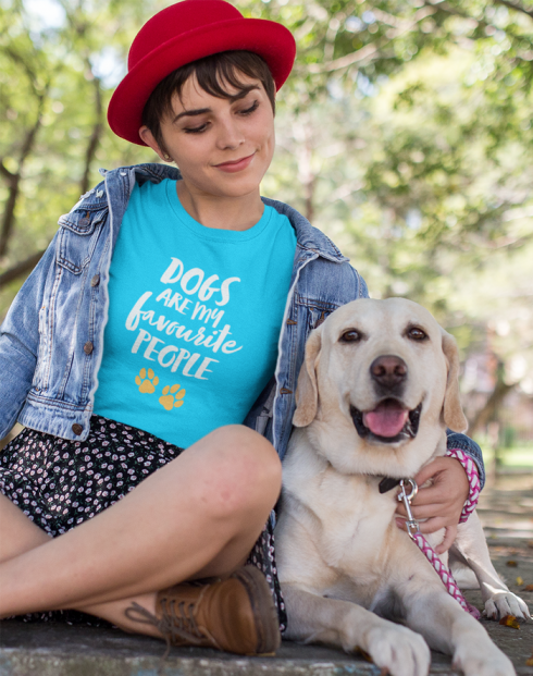 Dámské tričko -Dogs are my favourite people